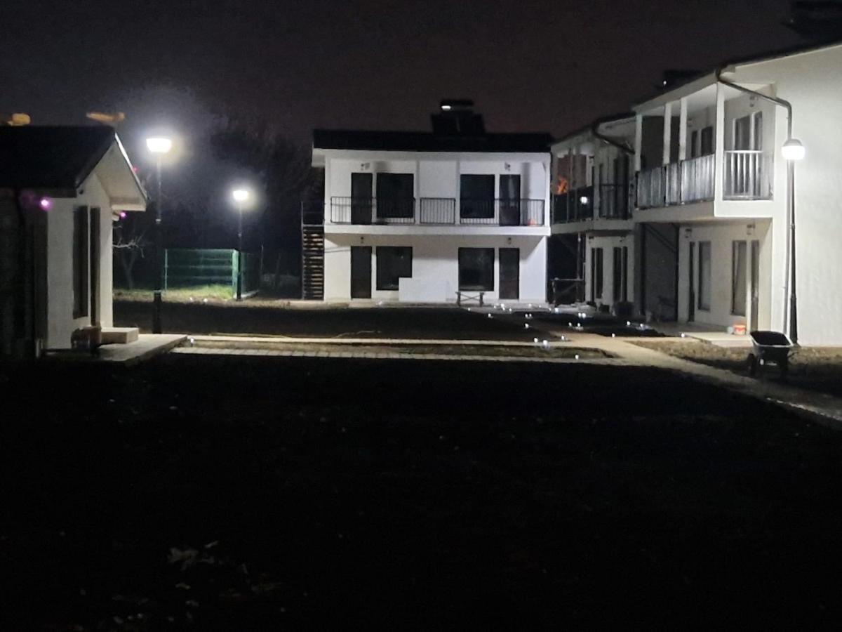 Complex Turistic N&S Două Mai Exterior foto