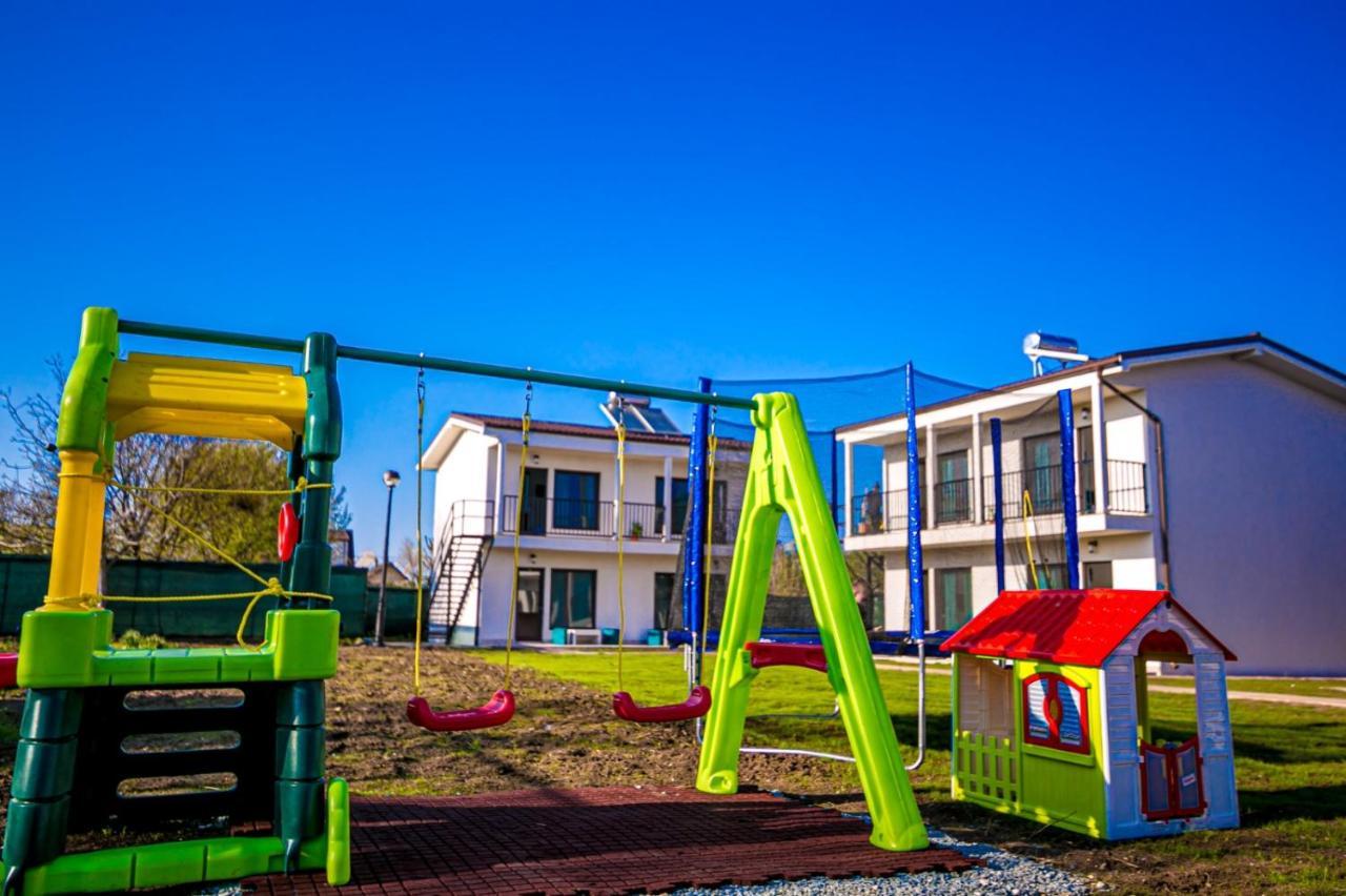 Complex Turistic N&S Două Mai Exterior foto