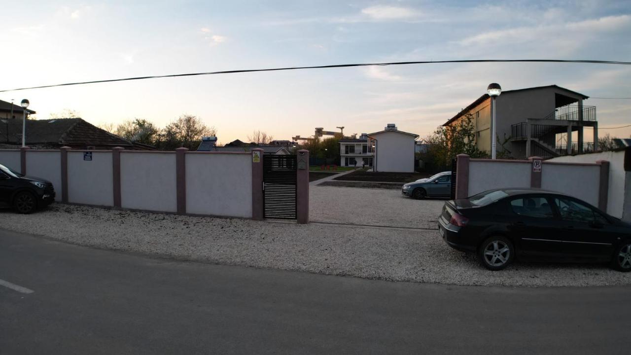 Complex Turistic N&S Două Mai Exterior foto