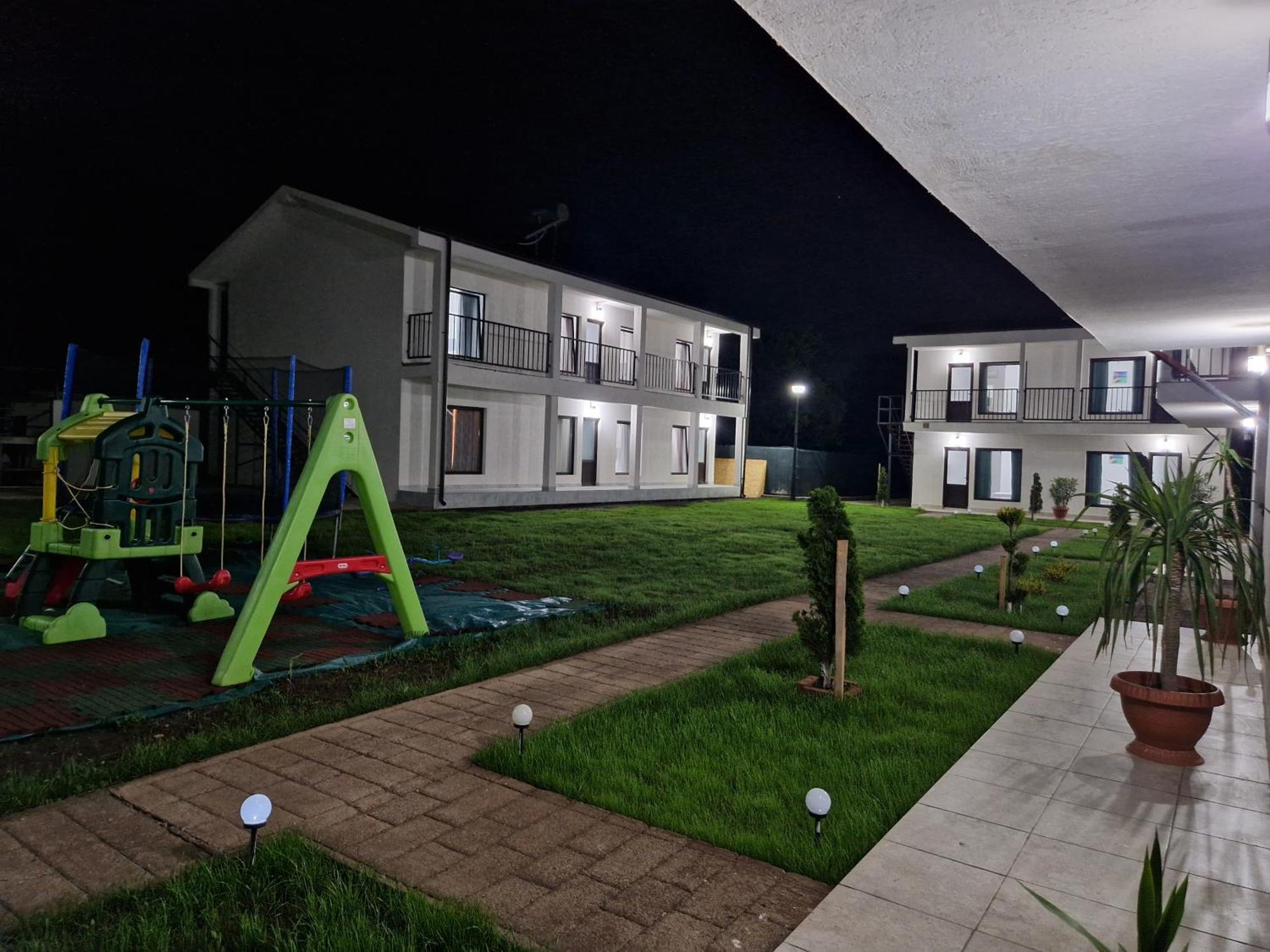 Complex Turistic N&S Două Mai Exterior foto